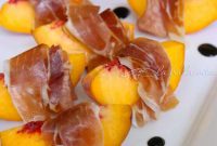 Balsamic Glazed Peach and Prosciutto Bites