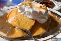 Tropical Banana Macadamia Flapjacks with Coconut Drizzle