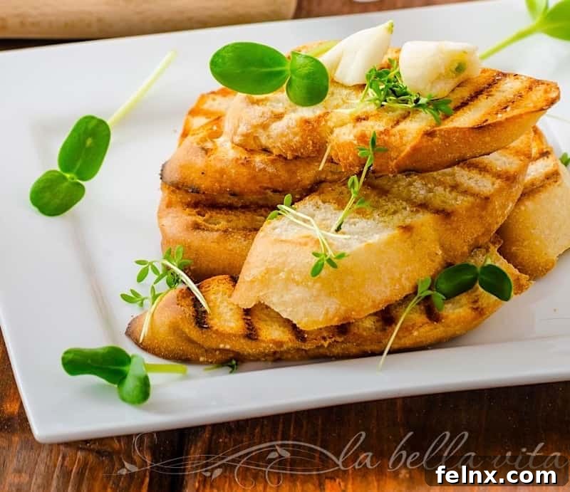 Toasted bread slices for bruschetta