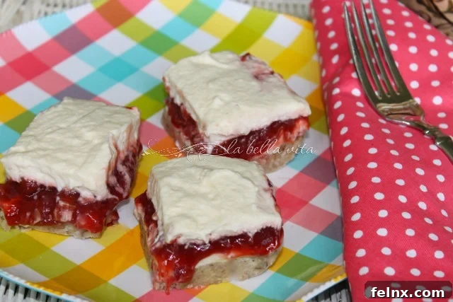 Strawberry Rhubarb Bars