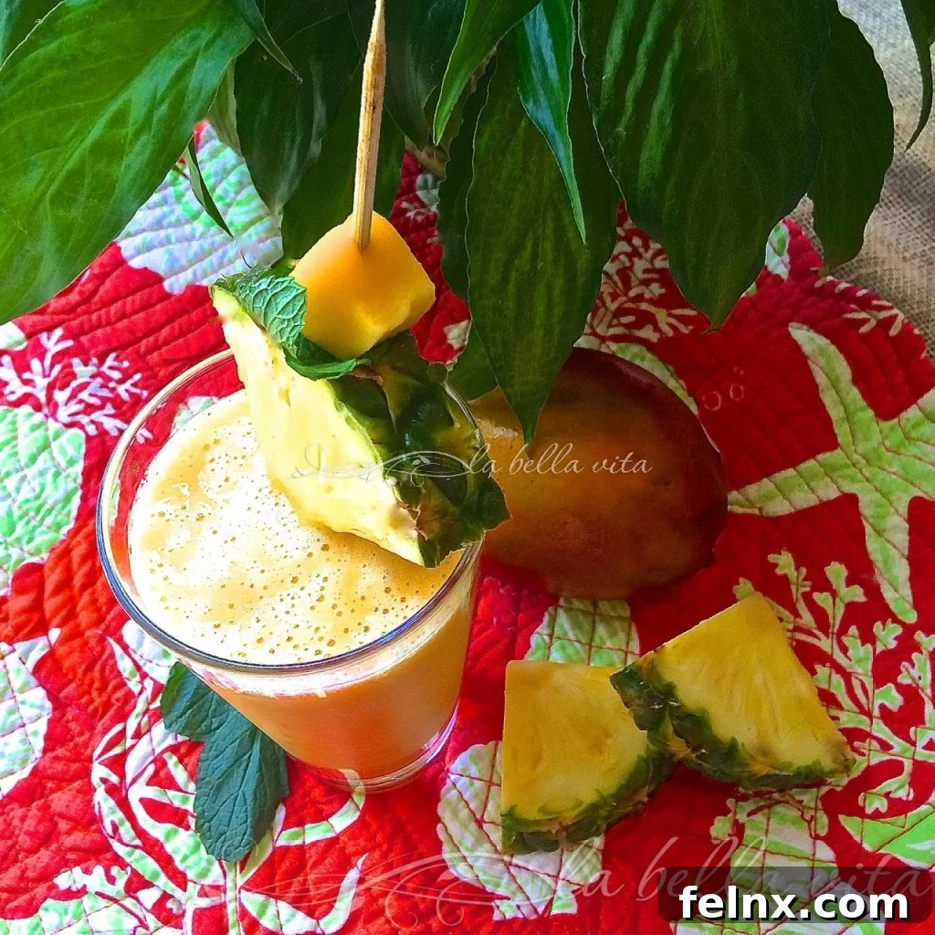 Anti-Inflammatory Pineapple, Mango, and Ginger Smoothie