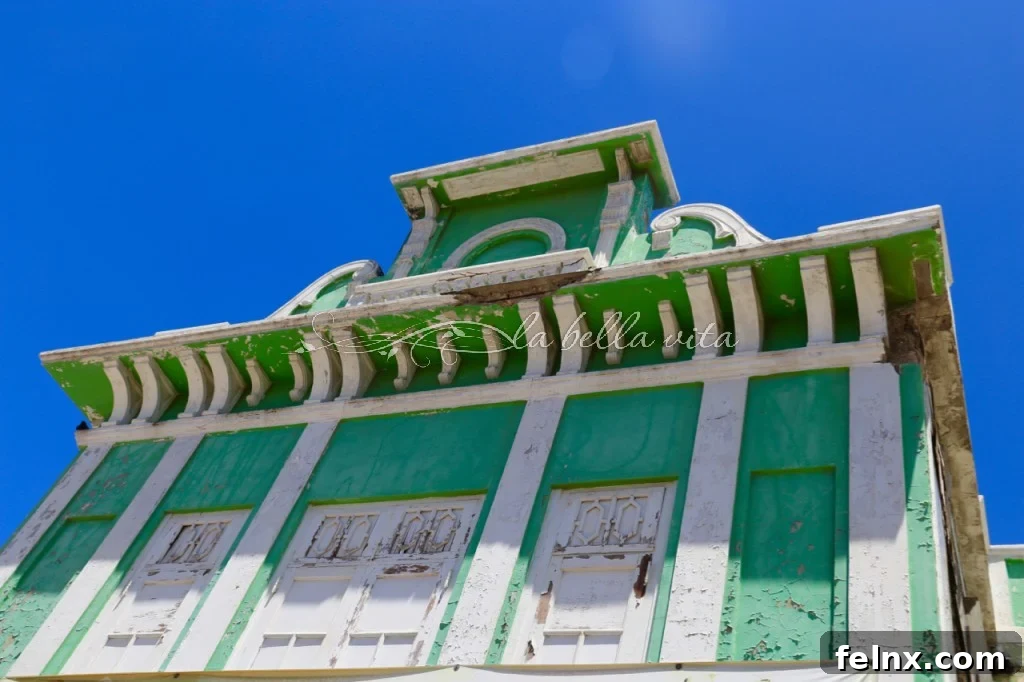 What to See in Aruba: Color and Architecture