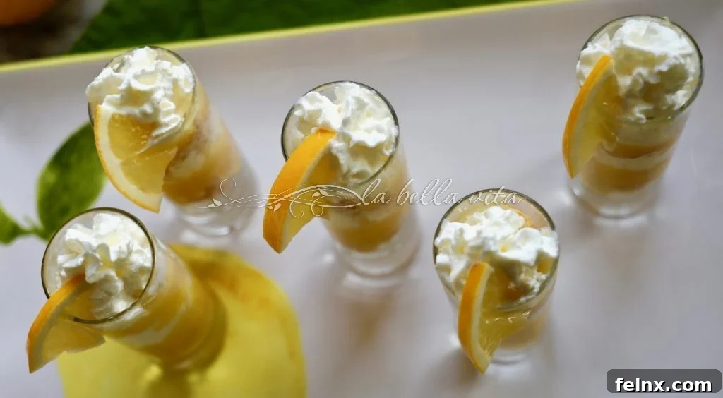 Crumbled cookies for parfait