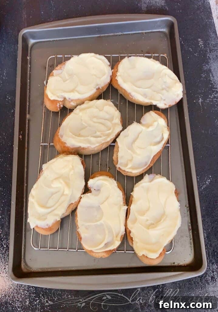 Spreading Mascarpone