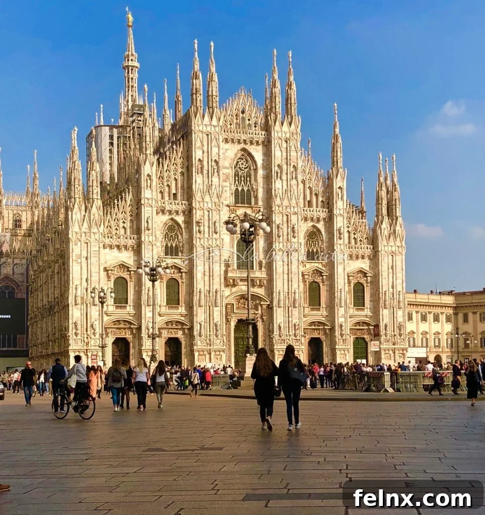 Stunning view of the Duomo di Milano facade