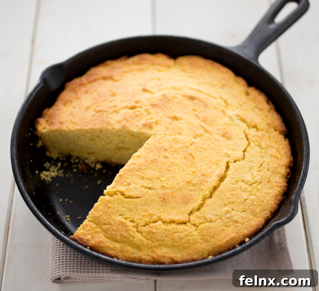Golden Southern Cornbread