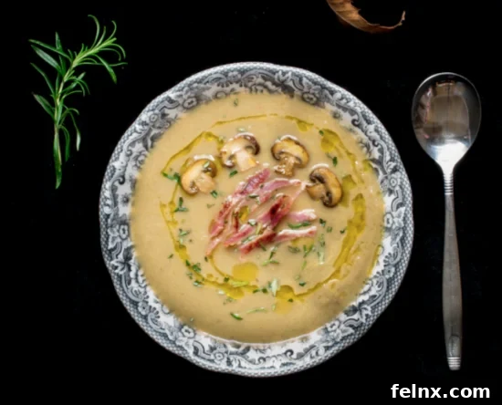 Mushroom soup with truffle oil