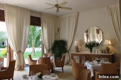 Dining Room at Orchids