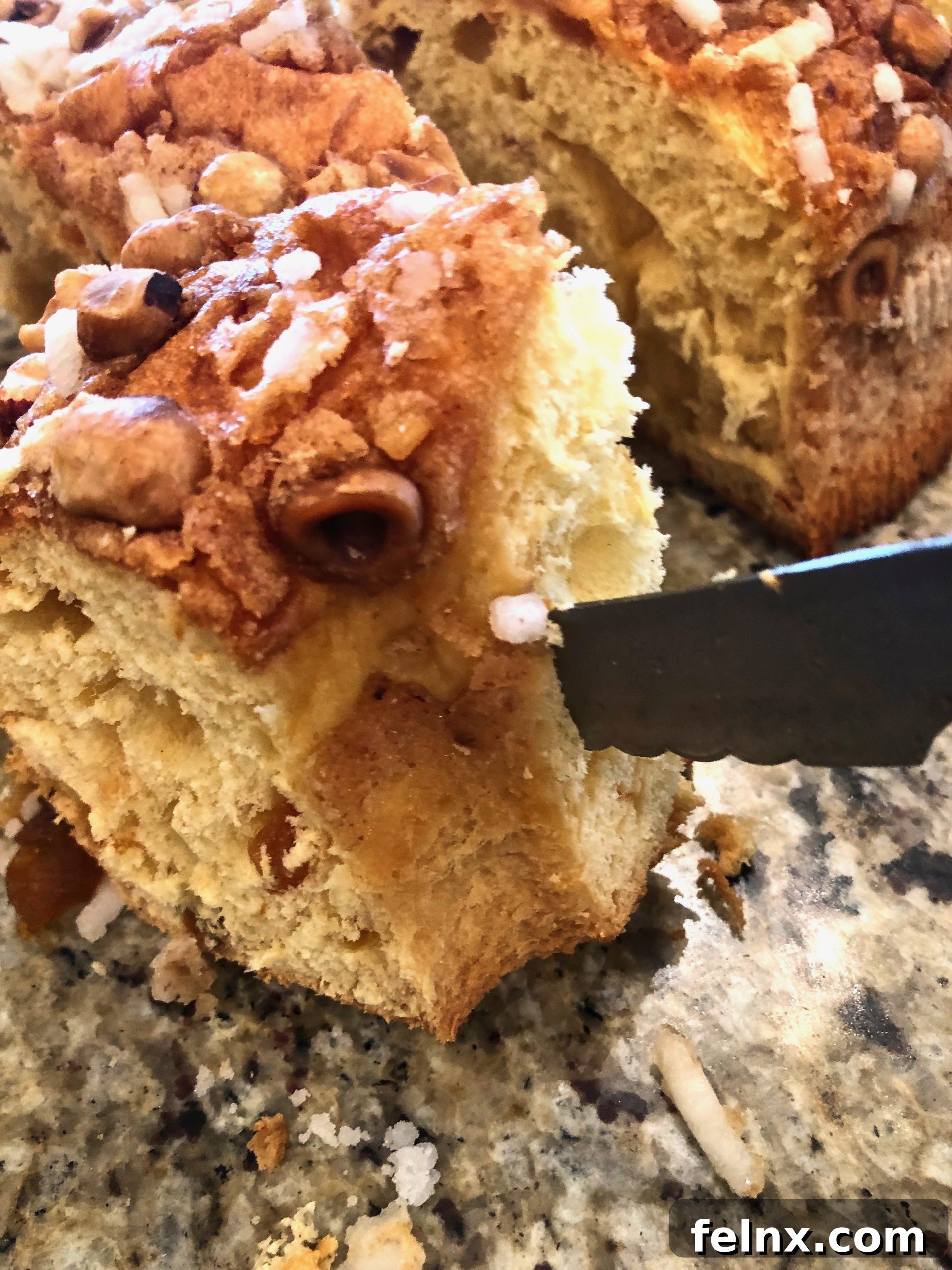 Cutting a pocket in bread
