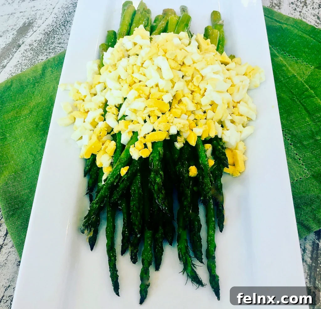 Final presentation of Asparagus Mimosa