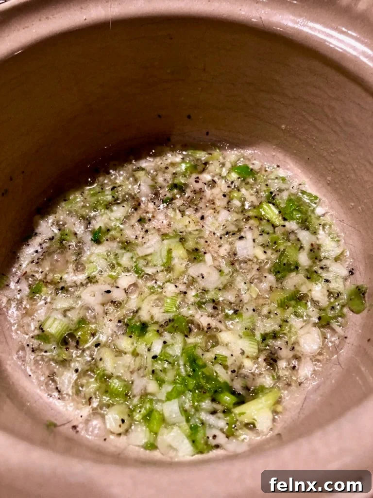 Sautéing shallots and reducing vinegar for Bearnaise