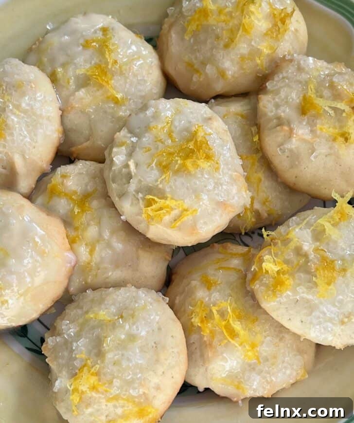 A bowl of fresh yellow lemons ready for baking