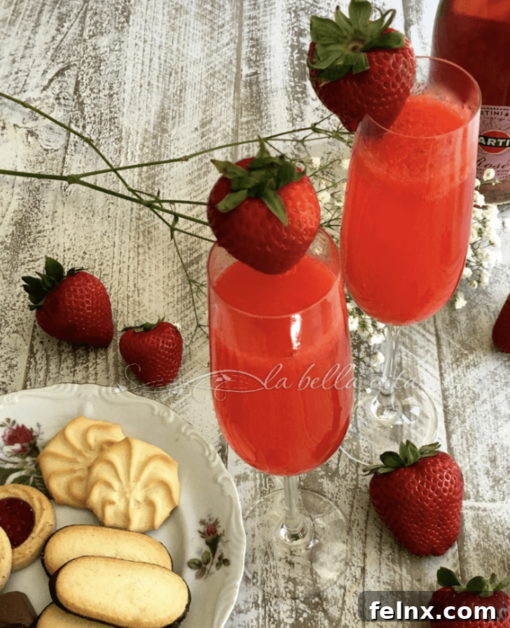 Strawberry Bellini Cocktail