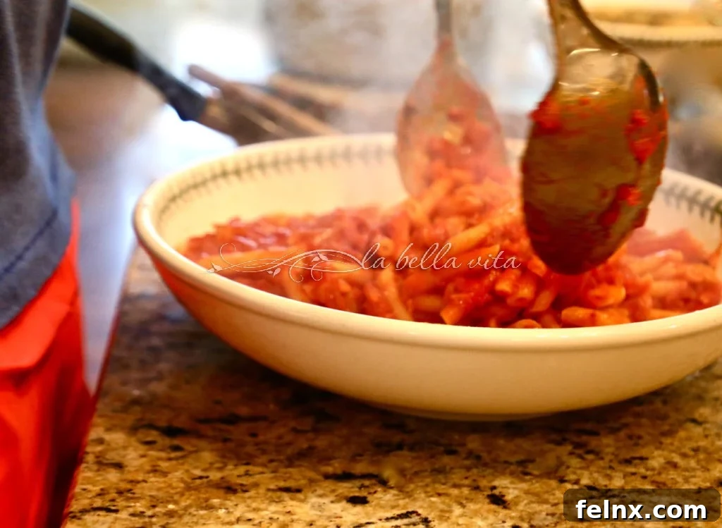 The finished dish of Bucatini all’Amatriciana ready to serve